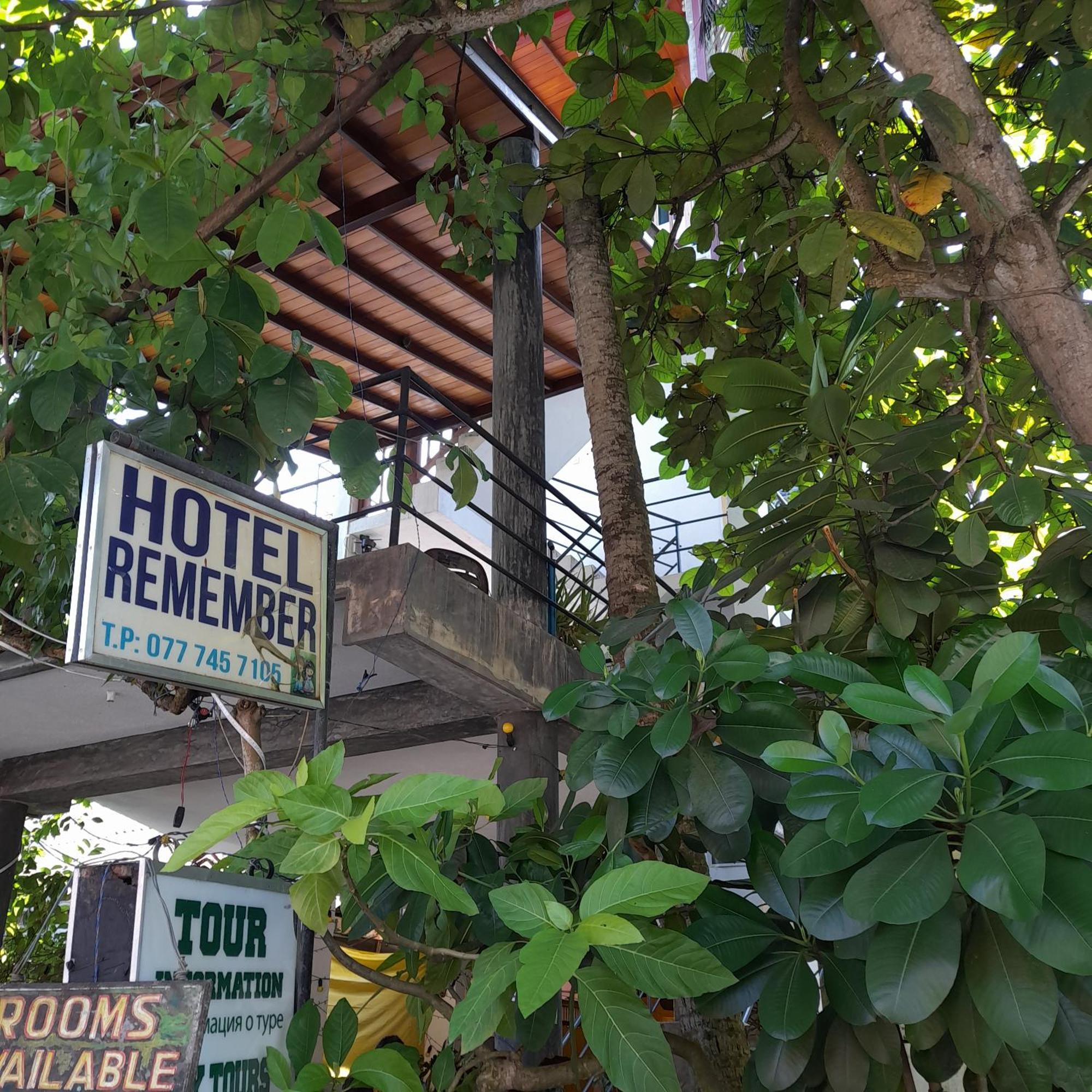 Hotel Remember Hikkaduwa Exterior photo
